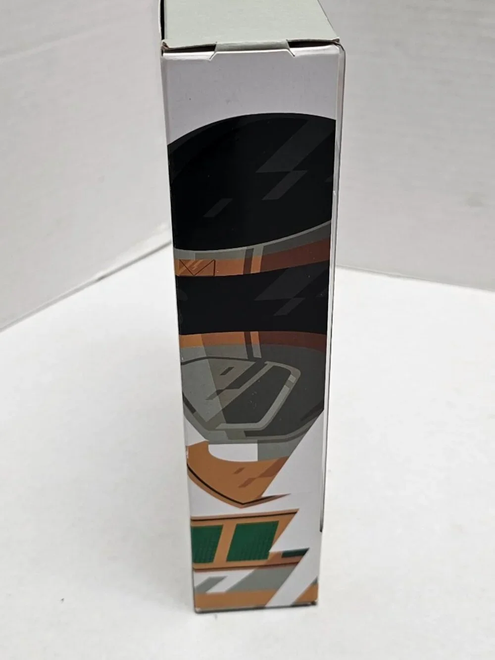 New Power Rangers Lightning Collection in Space Silver Ranger Zhane Exclusive